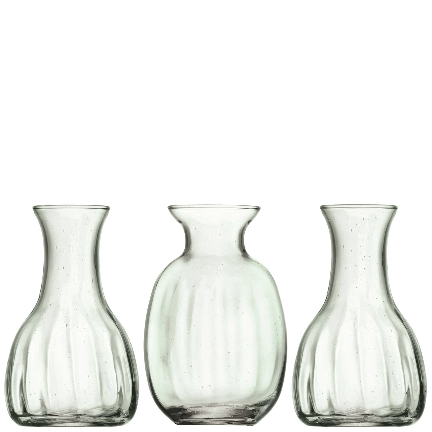 Drei Mini-Vasen im Set, Höhe 11 cm, aus recyceltem Material, ideal für kreative Blumenarrangements und stilvolle Dekoration.