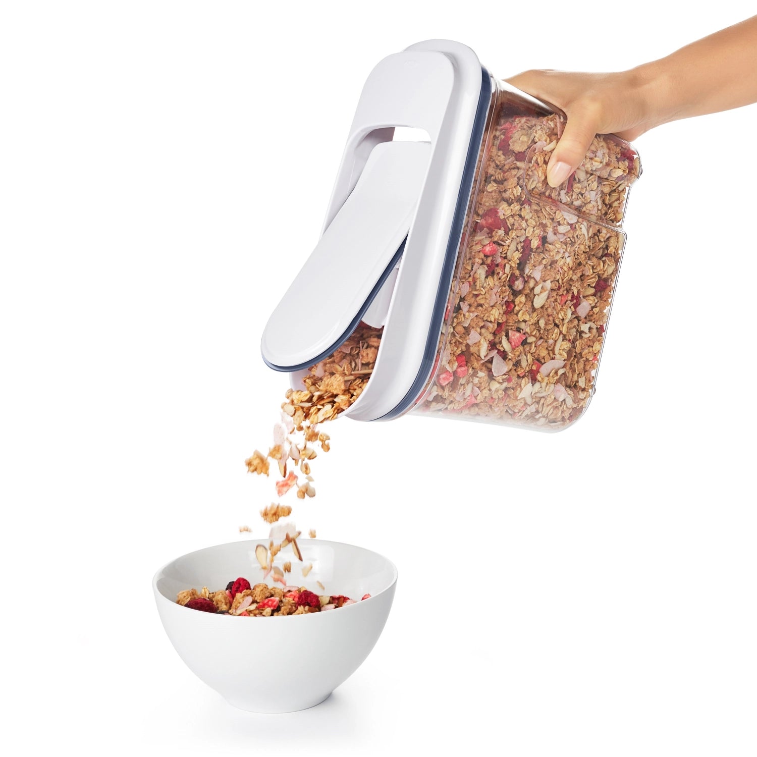 Kompakter OXO Cerealien Dispenser mit 2,3 l Volumen, perfekt für die stilvolle und platzsparende Lagerung von Frühstücksflocken und kleinen Snacks.