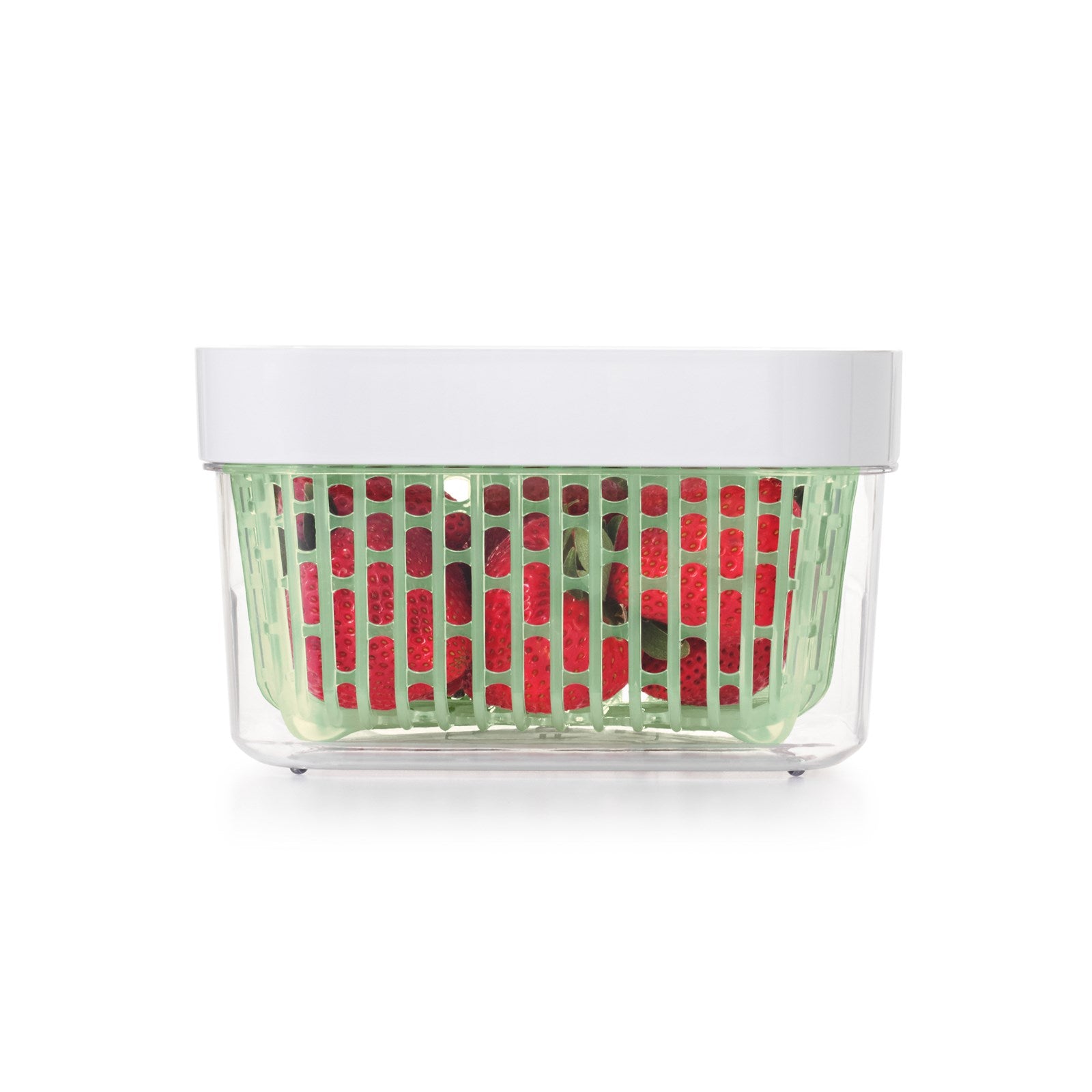 Der OXO Greensaver Aufbewahrungsbehälter (17x15x10 cm) bietet durch seinen integrierten Aktivkohlefilter eine optimale Lagerung für frische Lebensmittel.