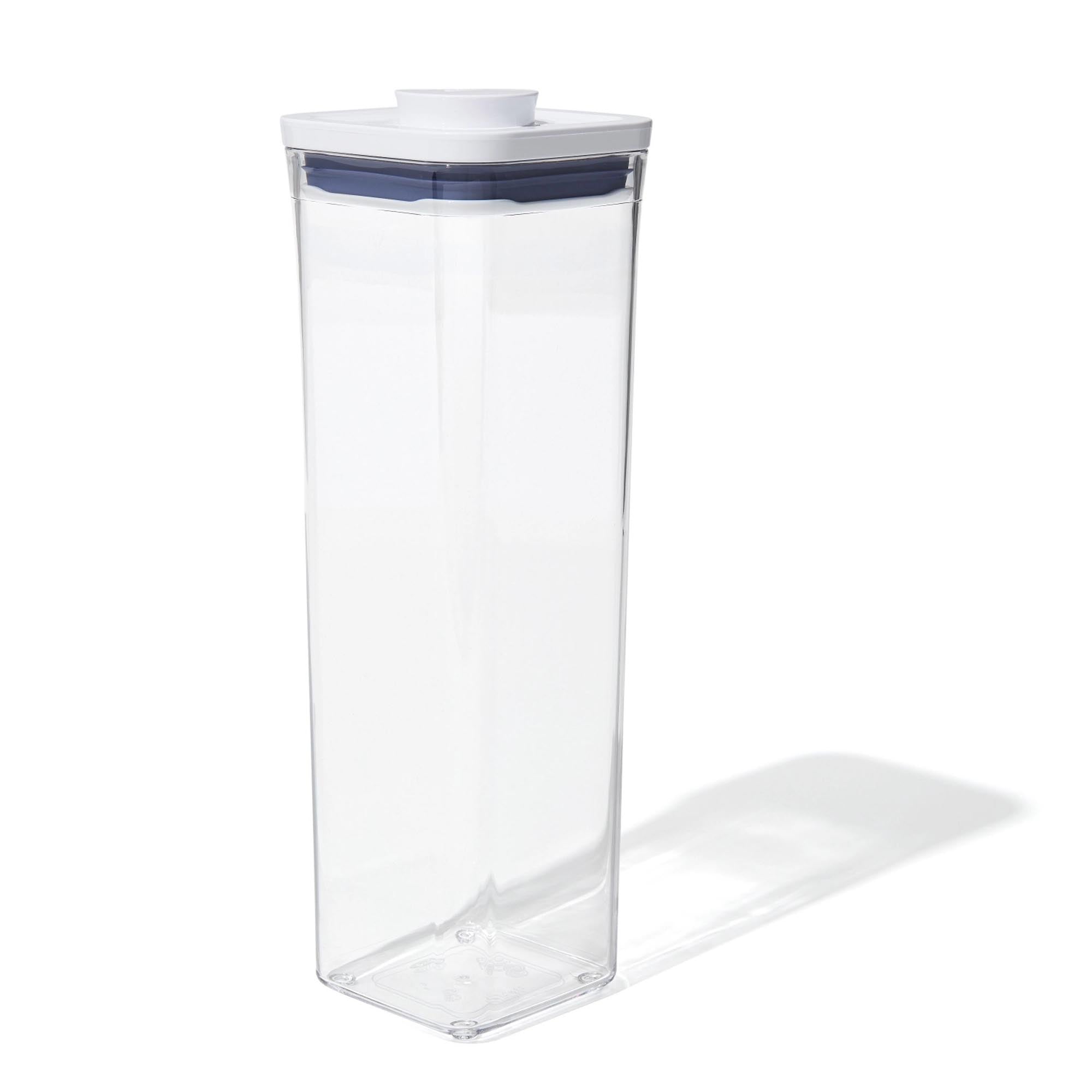 Der OXO POP 2.0 Behälter: stilvoll, BPA-frei, luftdicht, stapelbar. Perfekt für Cerealien, Reis, Pasta. Maße: 10,6x10,6x32 cm, 2,1 l.
