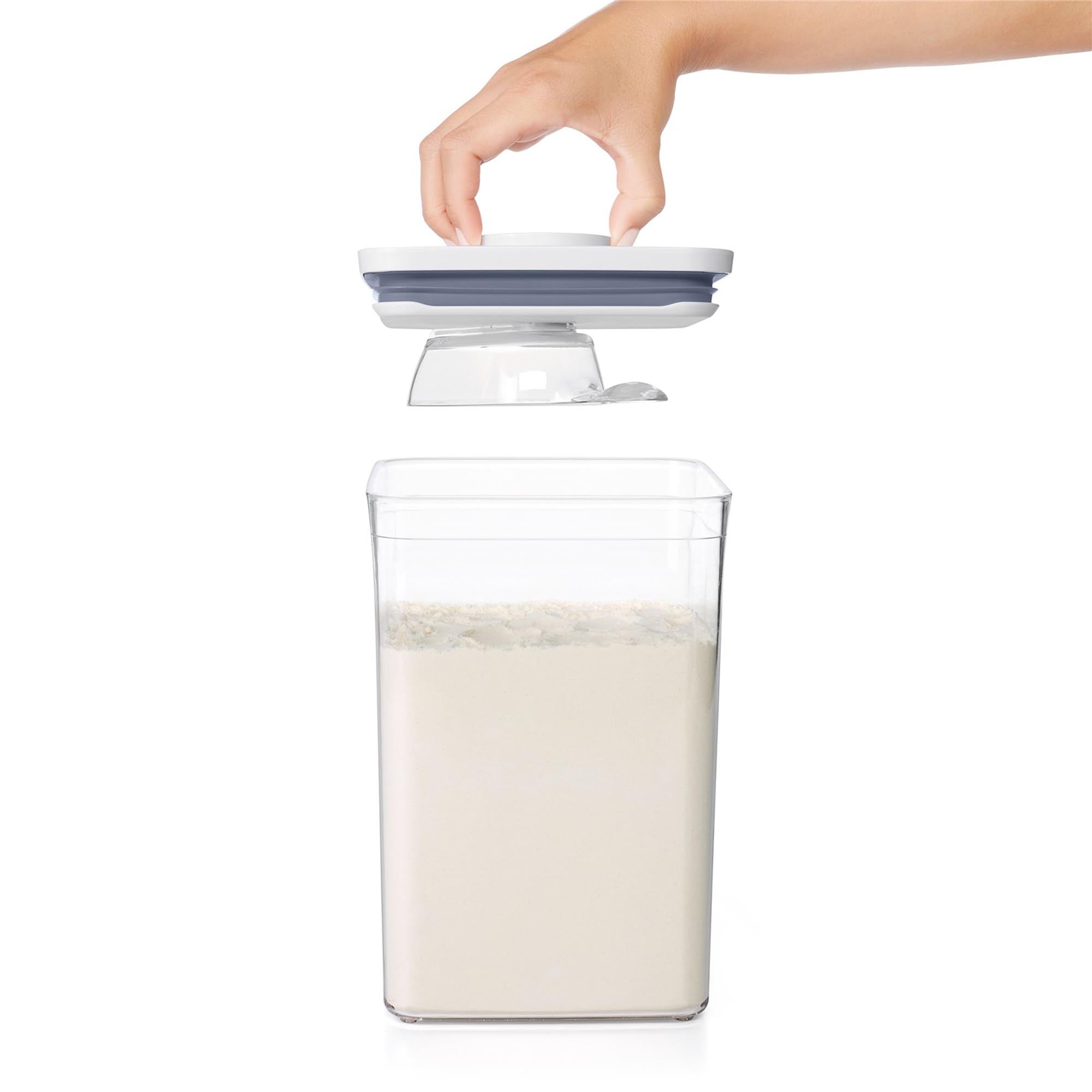 Grosser OXO GG POP 2.0 Löffel für exakte Portionskontrolle.