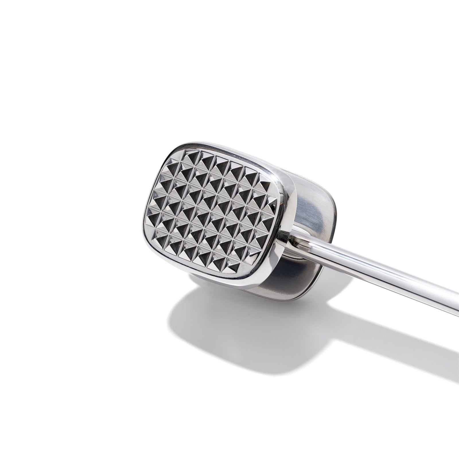 OXO Good Grips Fleischhammer: Komfortabler Griff für müheloses Klopfen.
