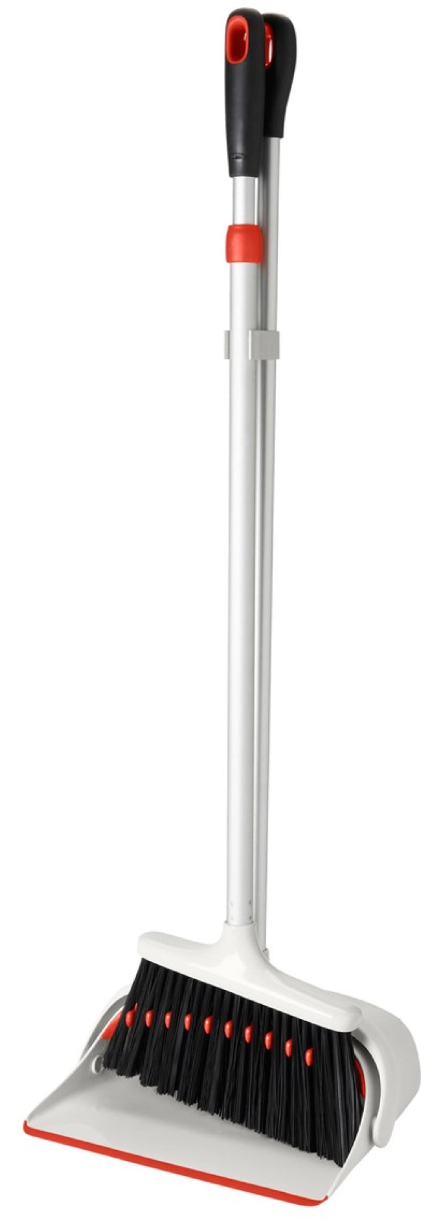 Wischer Set gross mit ausziehbarem Besen in Weiss präsentiert im Onlineshop von KAQTU Design AG. Besen ist von OXO