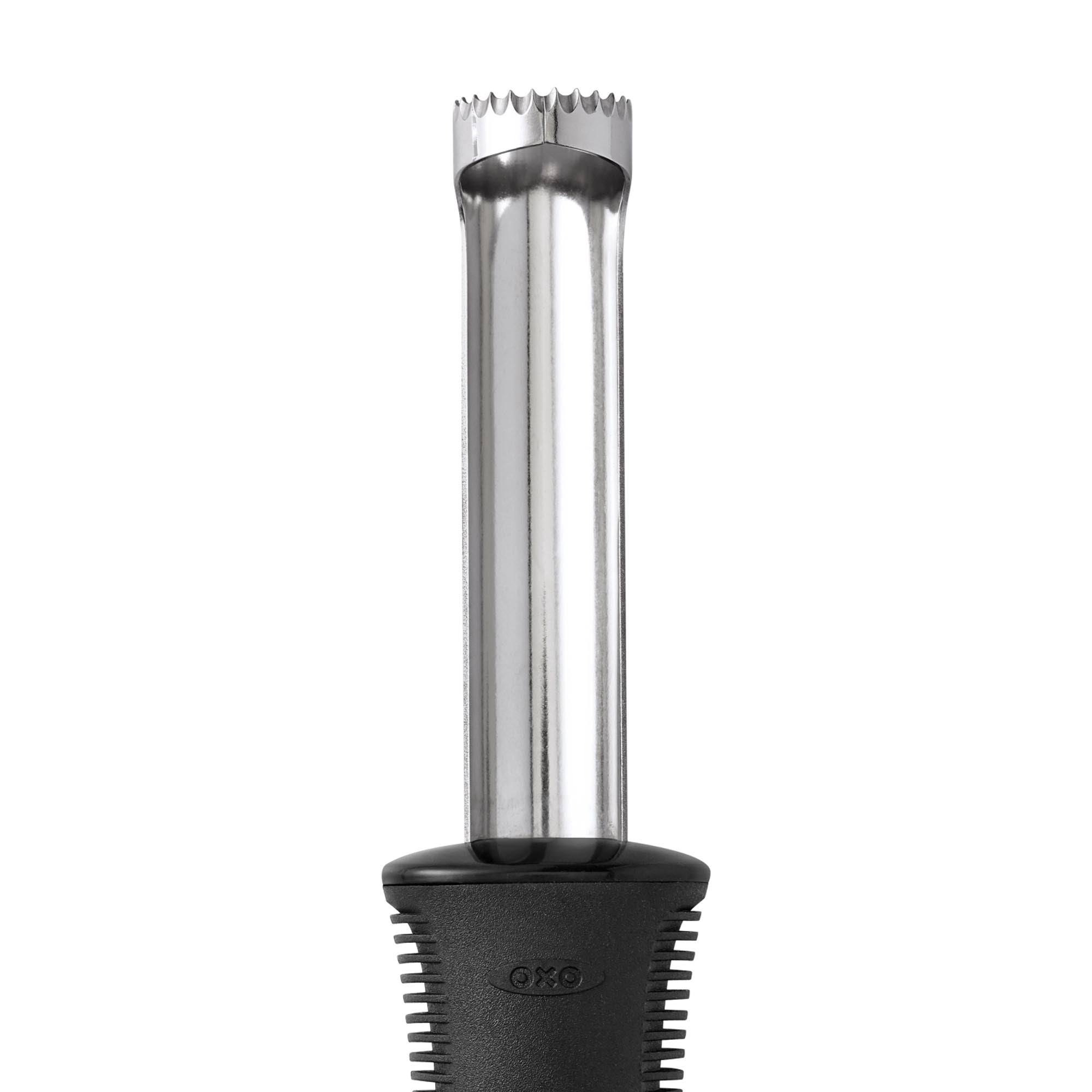Praktischer OXO Apfelentkerner in elegantem Schwarz, 20 cm lang. Ideal für müheloses Entkernen und perfekte Apfelhälften.