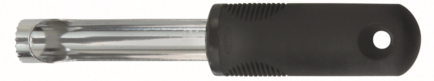 Schwarzer Apfelentkerner von OXO, 20 cm lang, ideal zum schnellen Entkernen von Äpfeln für gesunde Snacks und Desserts.