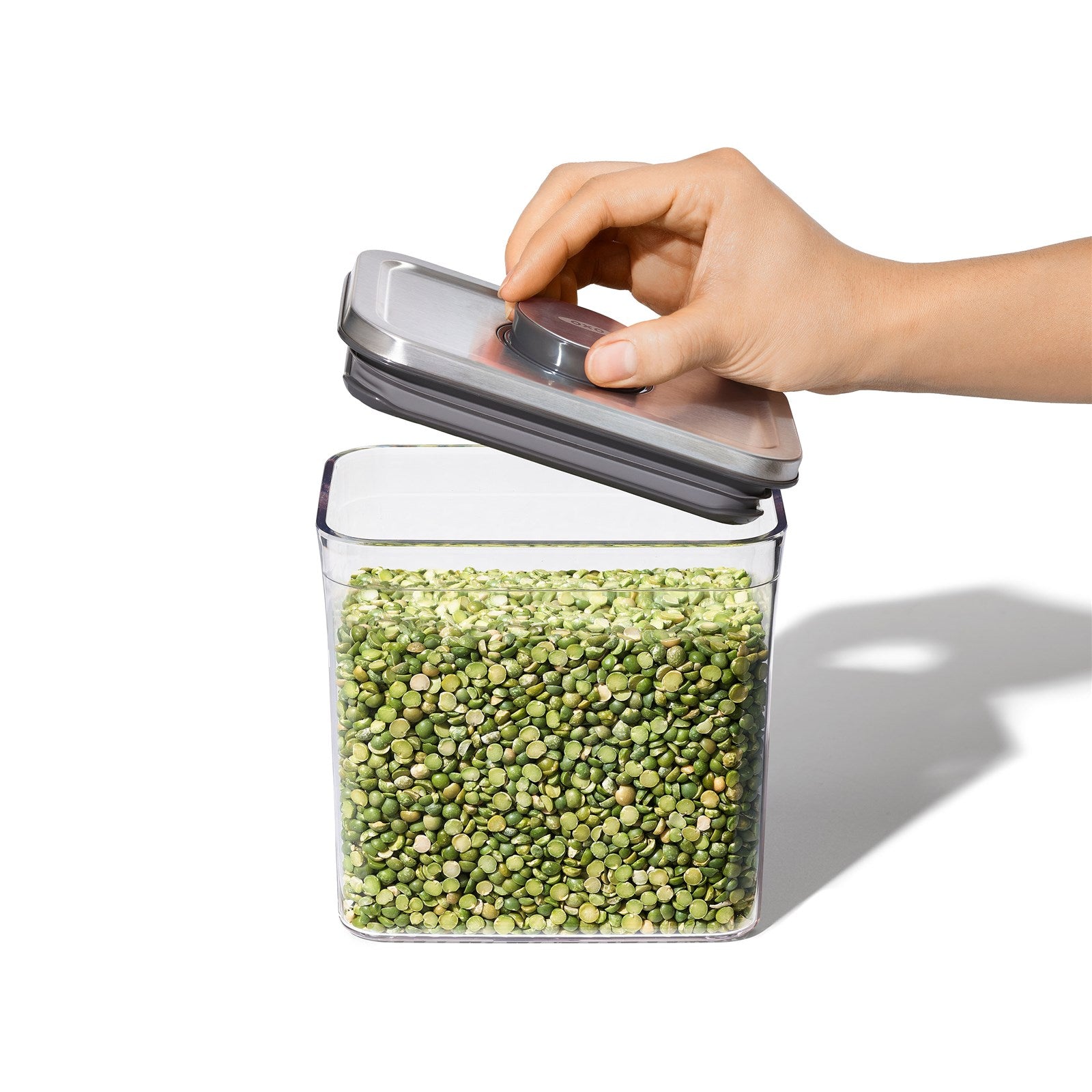 Kleiner OXO GG STL POP Behälter (1.0L) aus hochwertigem Edelstahl, luftdicht, ideal für Gewürze und Snacks, platzsparend und pflegeleicht.