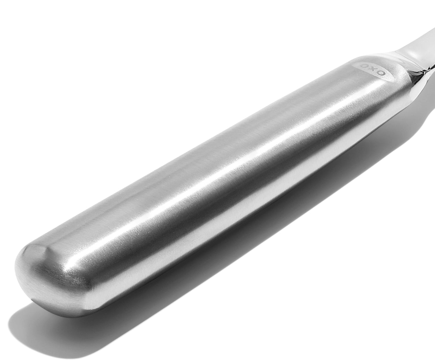 Hochwertiger 28 cm langer Servierlöffel aus Edelstahl von OXO, perfekt zum Abtropfen und Servieren dank praktischer Schlitze für müheloses Portionieren.
