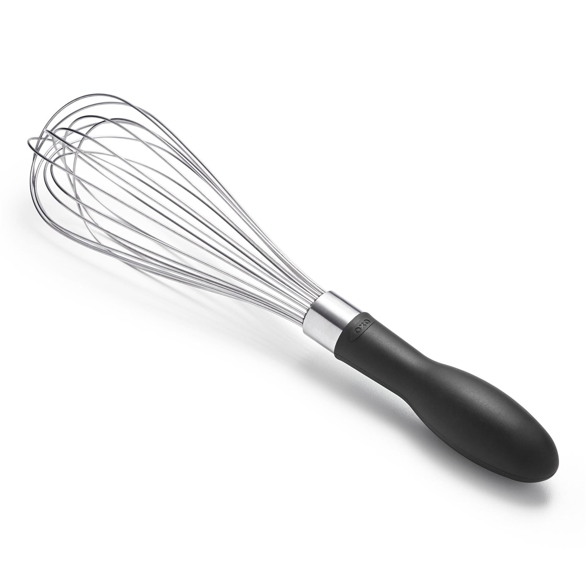 OXO Schneebesen 28 cm: Komfortabler Griff, ideal für fluffige Mischungen.