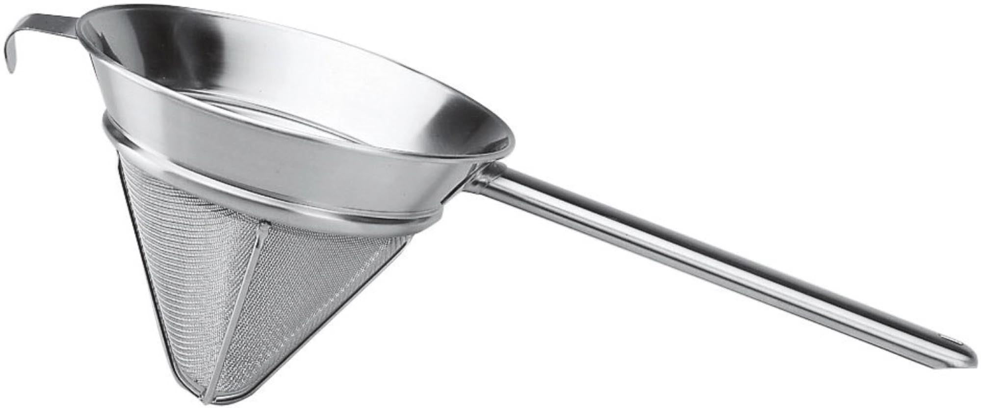 Erleben Sie das Piazza Spitzsieb – Ihr zuverlässiger Küchenhelfer aus robustem Edelstahl. Perfekt für präzises Abseihen und müheloses Arbeiten!