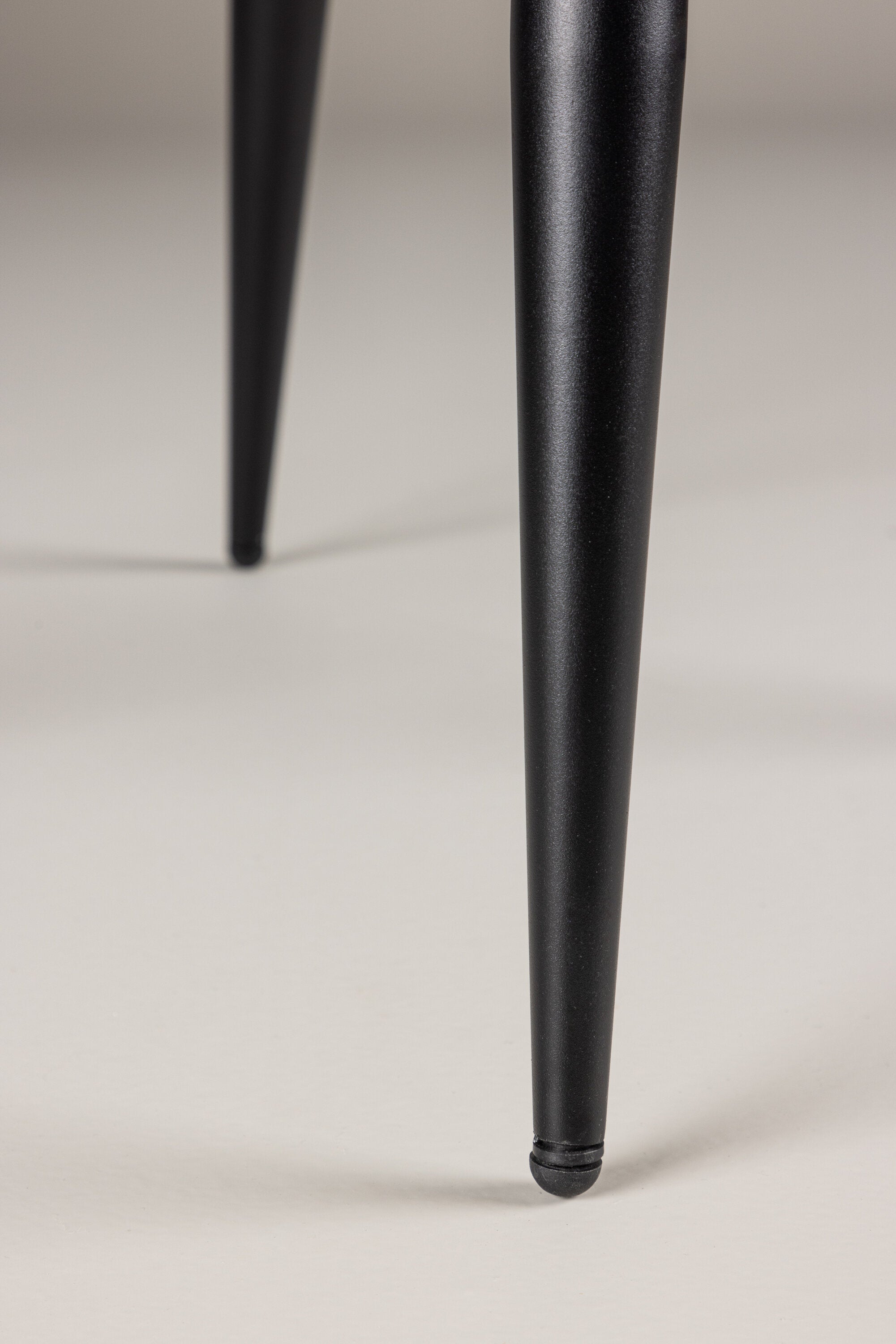 Leone Esszimmerstuhl in Beige präsentiert im Onlineshop von KAQTU Design AG. Stuhl ist von Venture Home