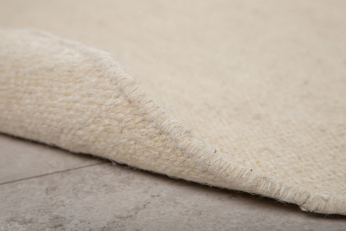 Jaipur Teppich in Beige präsentiert im Onlineshop von KAQTU Design AG. Teppich ist von Venture Home