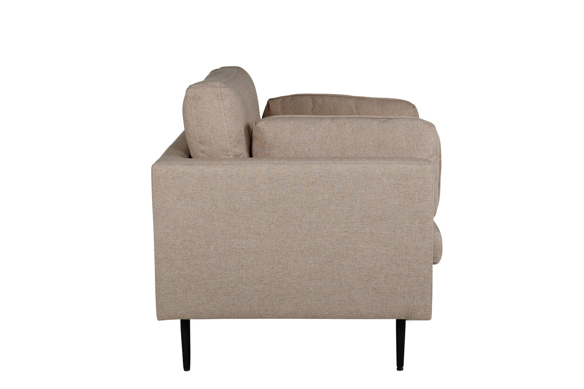 Boom Sessel in Braun präsentiert im Onlineshop von KAQTU Design AG. Sessel mit Armlehnen ist von Venture Home