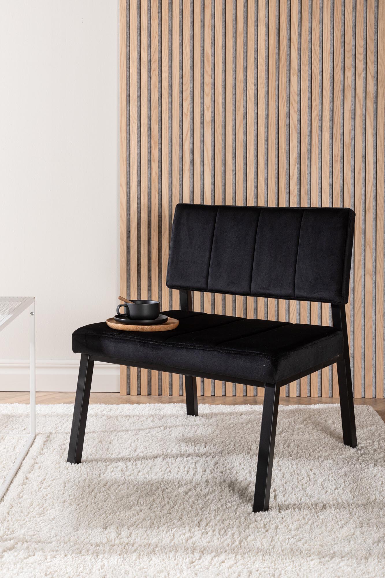 Monett Sessel in Schwarz präsentiert im Onlineshop von KAQTU Design AG. Sessel ist von Venture Home