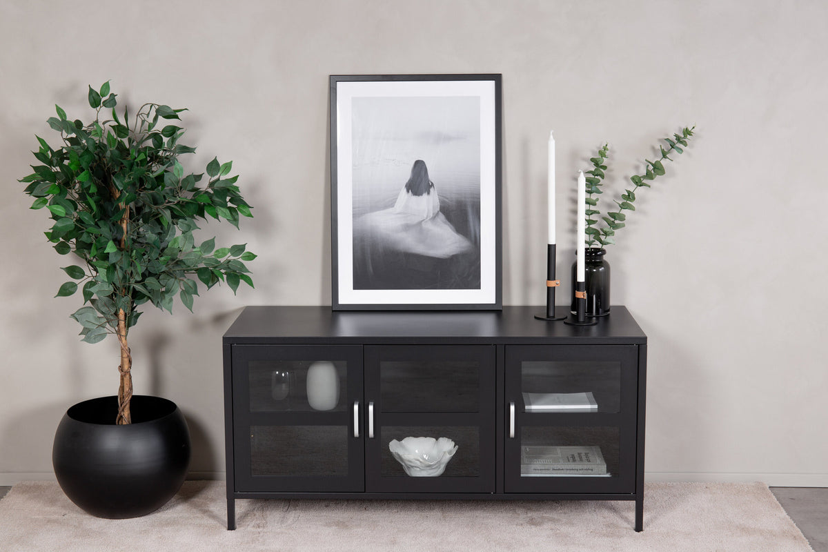 Acero TV-Kommode in Schwarz präsentiert im Onlineshop von KAQTU Design AG. TV-Möbel ist von Venture Home