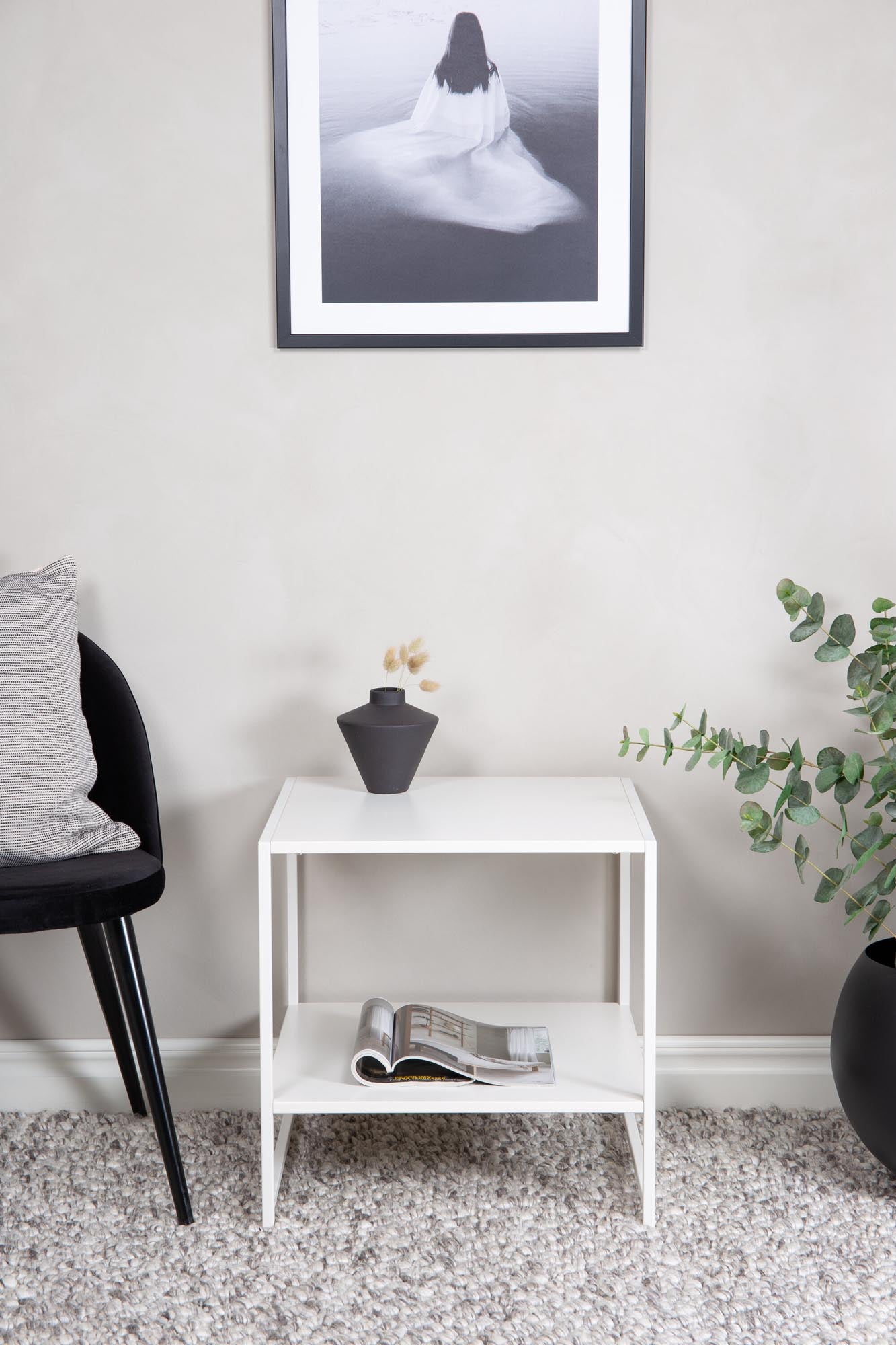 Staal Beistelltisch in Weiss präsentiert im Onlineshop von KAQTU Design AG. Beistelltisch ist von Venture Home