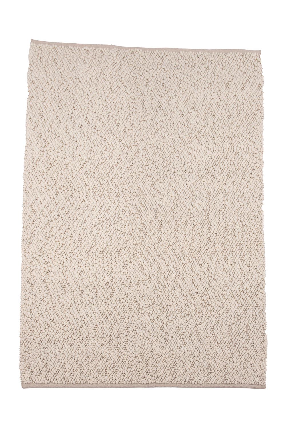 Jajru Teppich in Weiss präsentiert im Onlineshop von KAQTU Design AG. Teppich ist von Venture Home