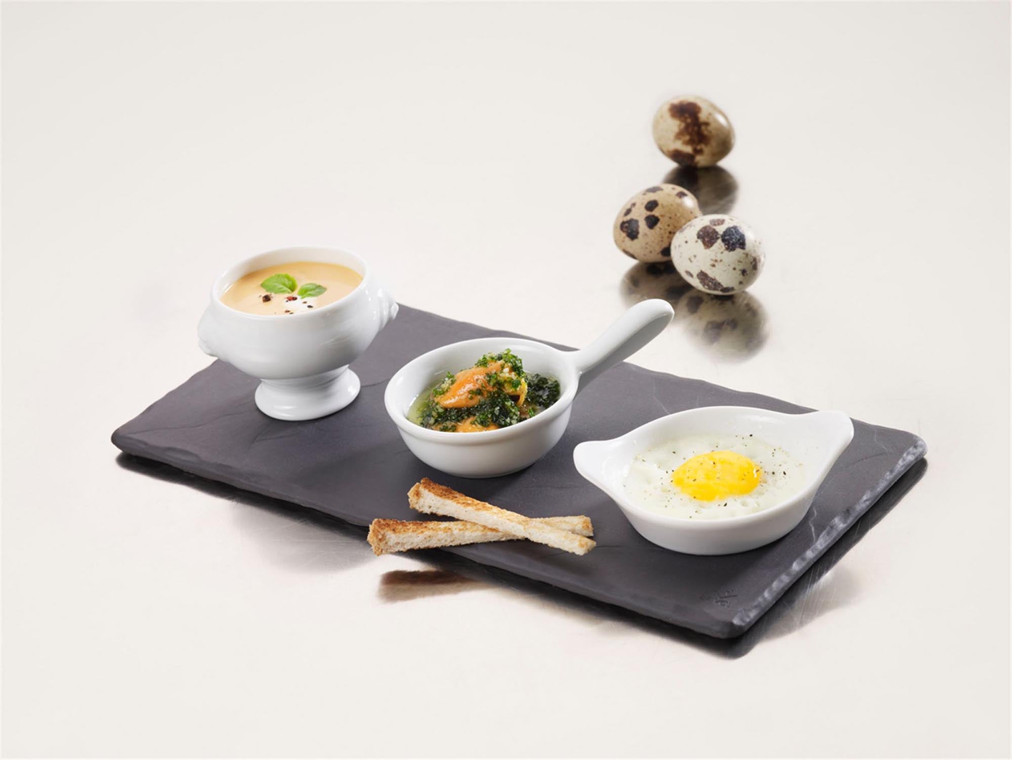 Elegantes Revol Mini Pfännchen, 2cl, in Weiss für exquisite Häppchen.