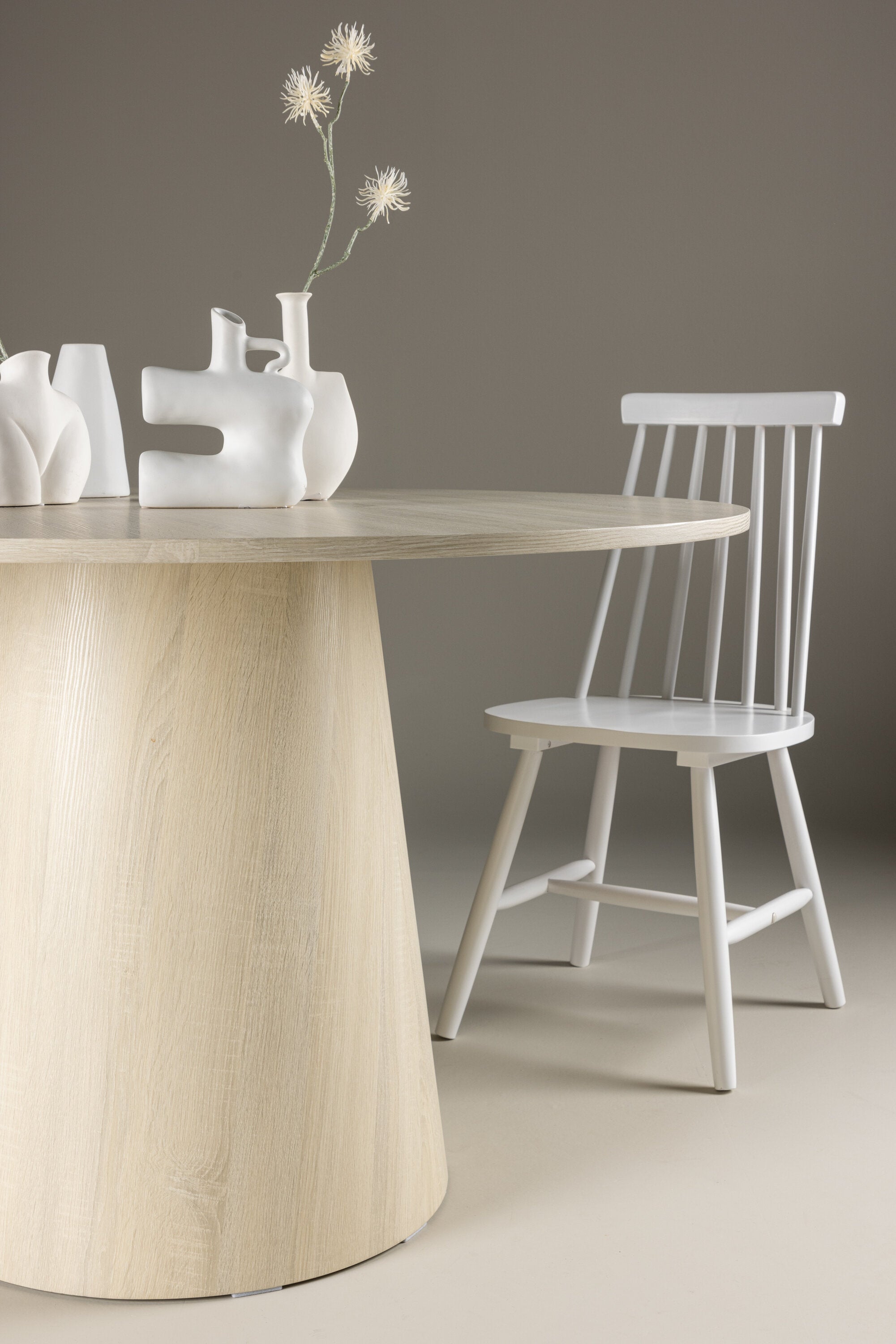 Lanzo Esstisch in Tünchen präsentiert im Onlineshop von KAQTU Design AG. Esstisch ist von Venture Home