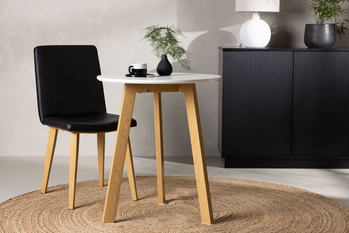 Leonora Tisch in Weiss präsentiert im Onlineshop von KAQTU Design AG. Esstisch ist von Venture Home