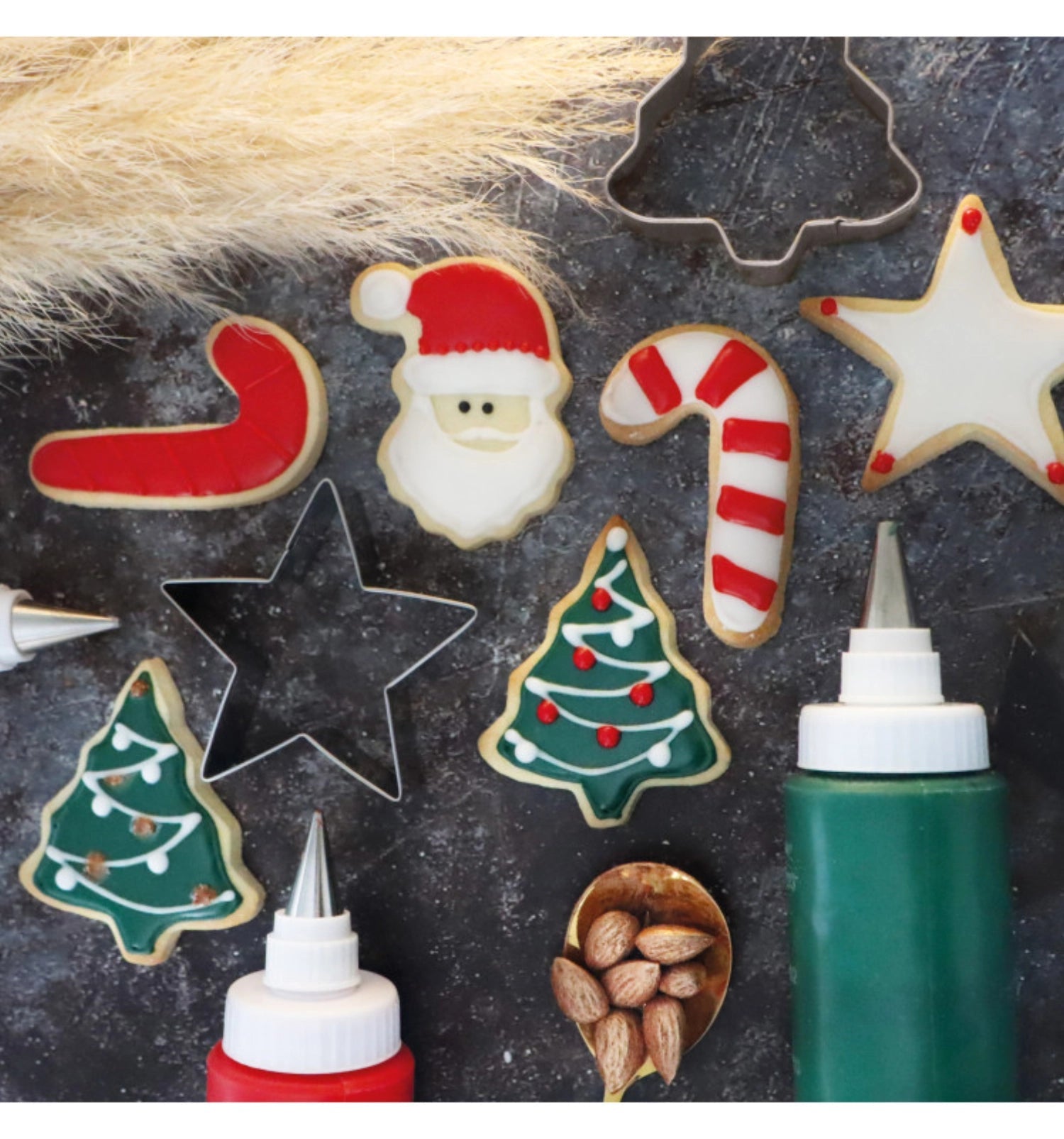 Scrap Cooking: 4er Set Ausstecher für kreative Weihnachtsplätzchen.