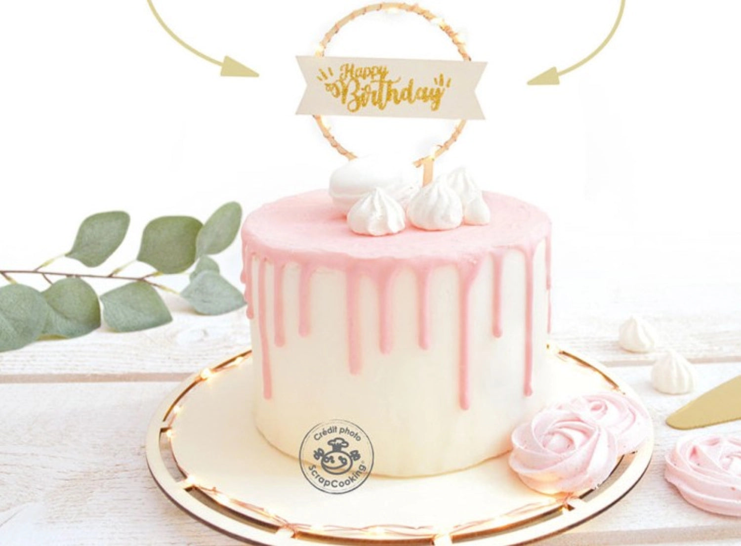 Cake Topper mit LED-Beleuchtung "Happy Birthday" von Scrap Cooking – ideal für Geburtstagsfeiern, langlebig, rustikal, stimmungsvolle Ausleuchtung.