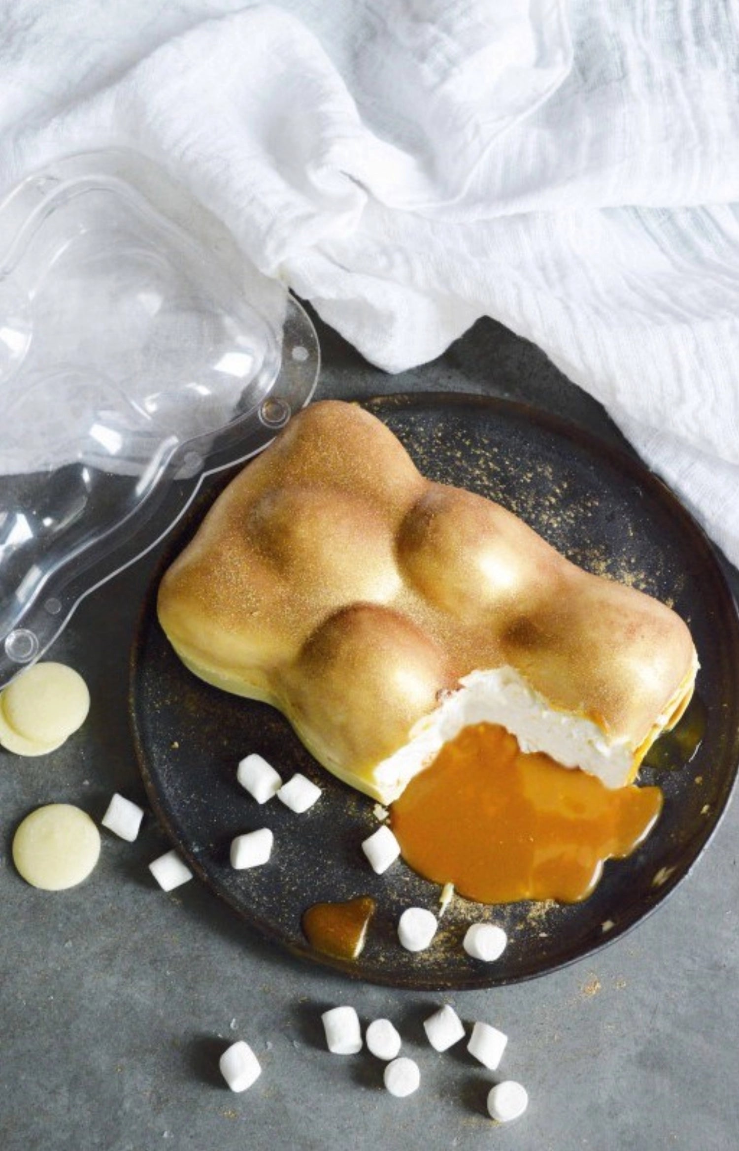 3D chocolate shape, bear