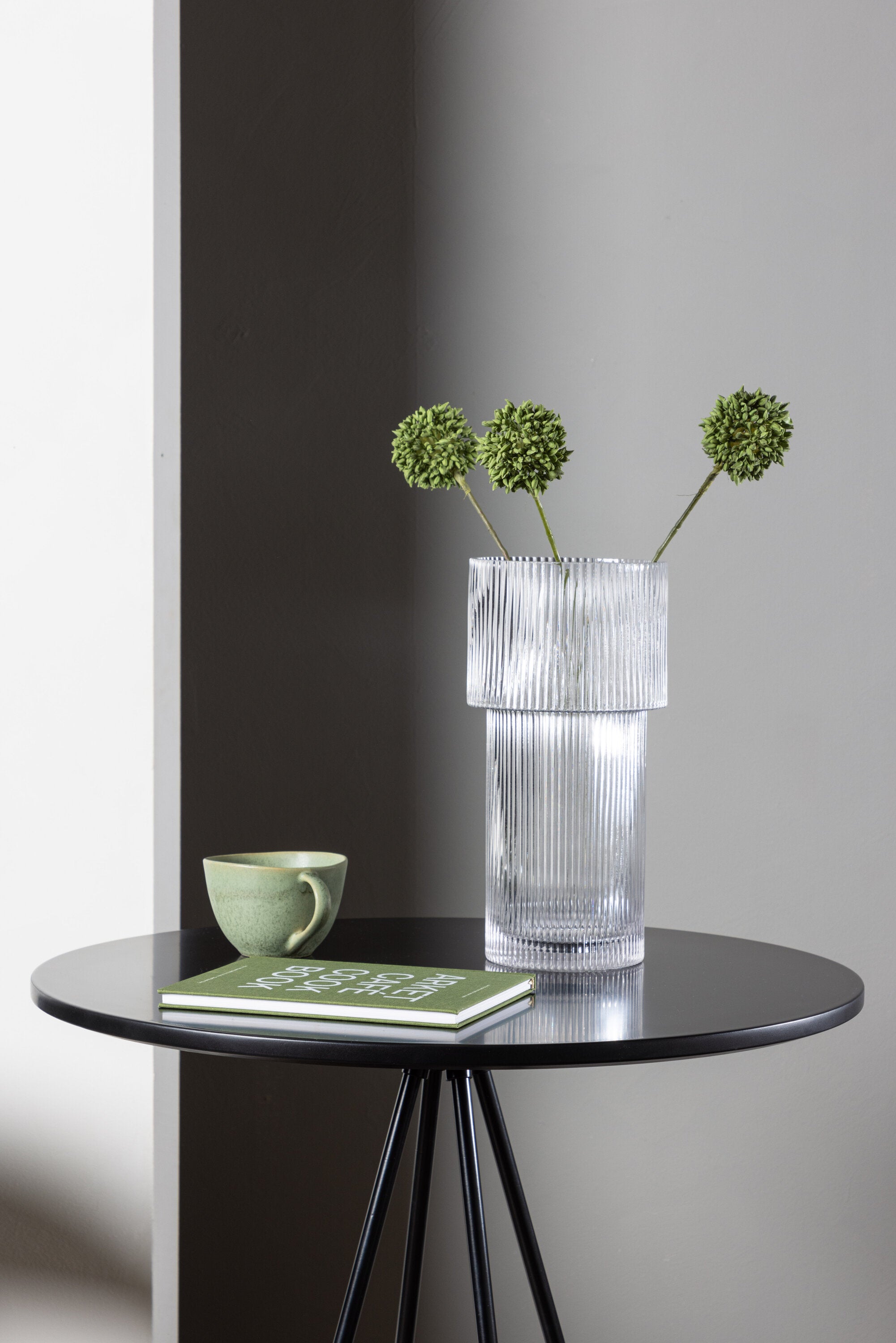 Bistro Bartisch in Schwarz präsentiert im Onlineshop von KAQTU Design AG. Hochtisch ist von Venture Home