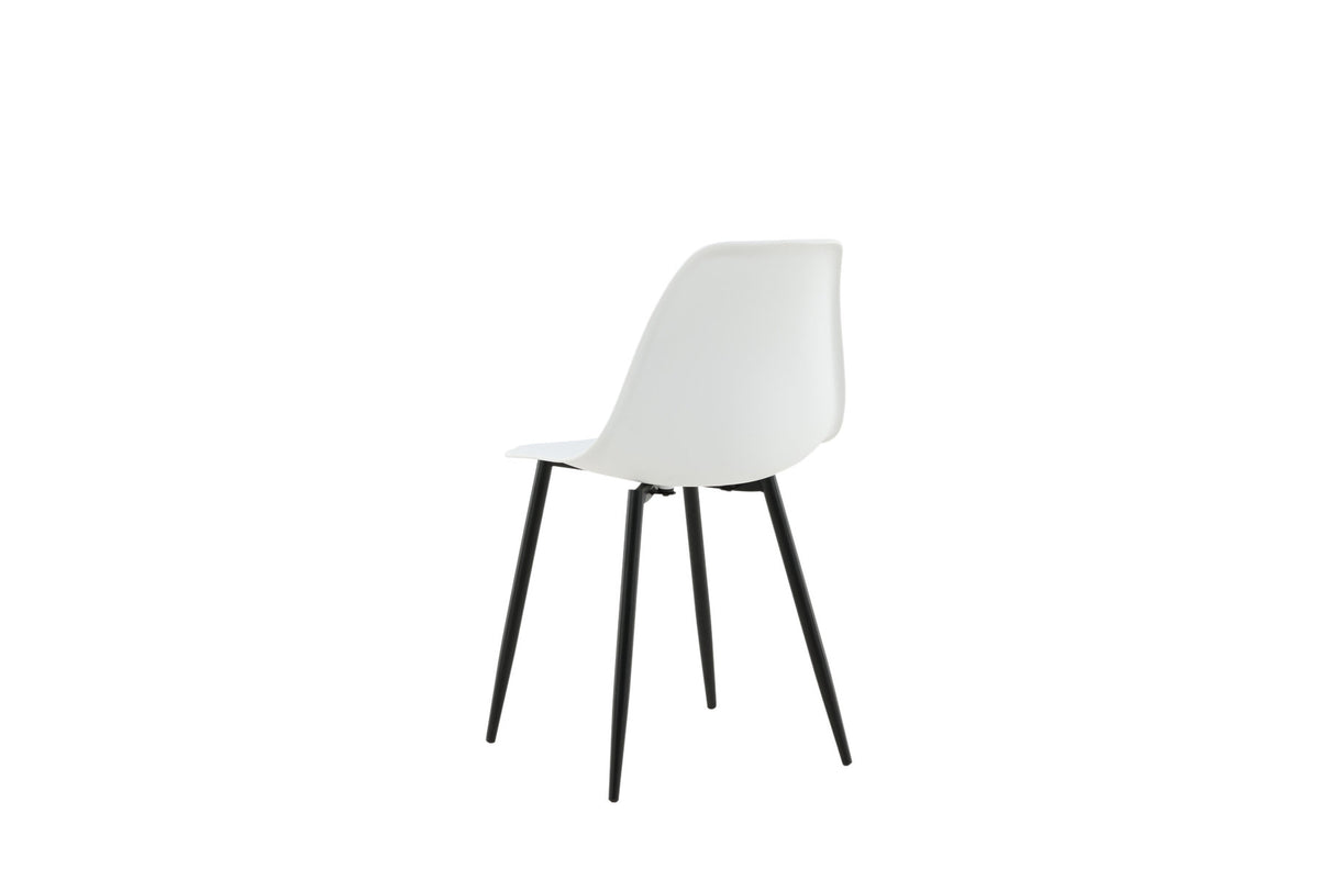 Polar Stuhl Plastic in Weiss präsentiert im Onlineshop von KAQTU Design AG. Stuhl ist von Venture Home