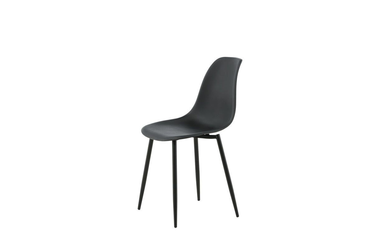 Polar Stuhl Plastic in Schwarz präsentiert im Onlineshop von KAQTU Design AG. Stuhl ist von Venture Home