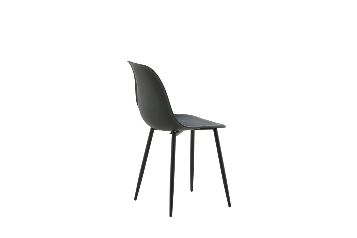 Polar Stuhl Plastic in Schwarz präsentiert im Onlineshop von KAQTU Design AG. Stuhl ist von Venture Home