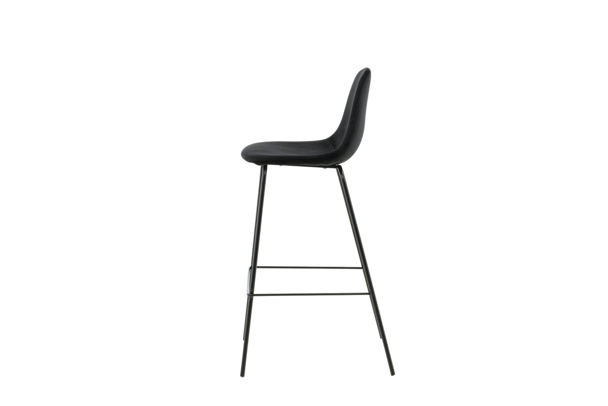Polar Barstuhl in Schwarz präsentiert im Onlineshop von KAQTU Design AG. Barstuhl ist von Venture Home
