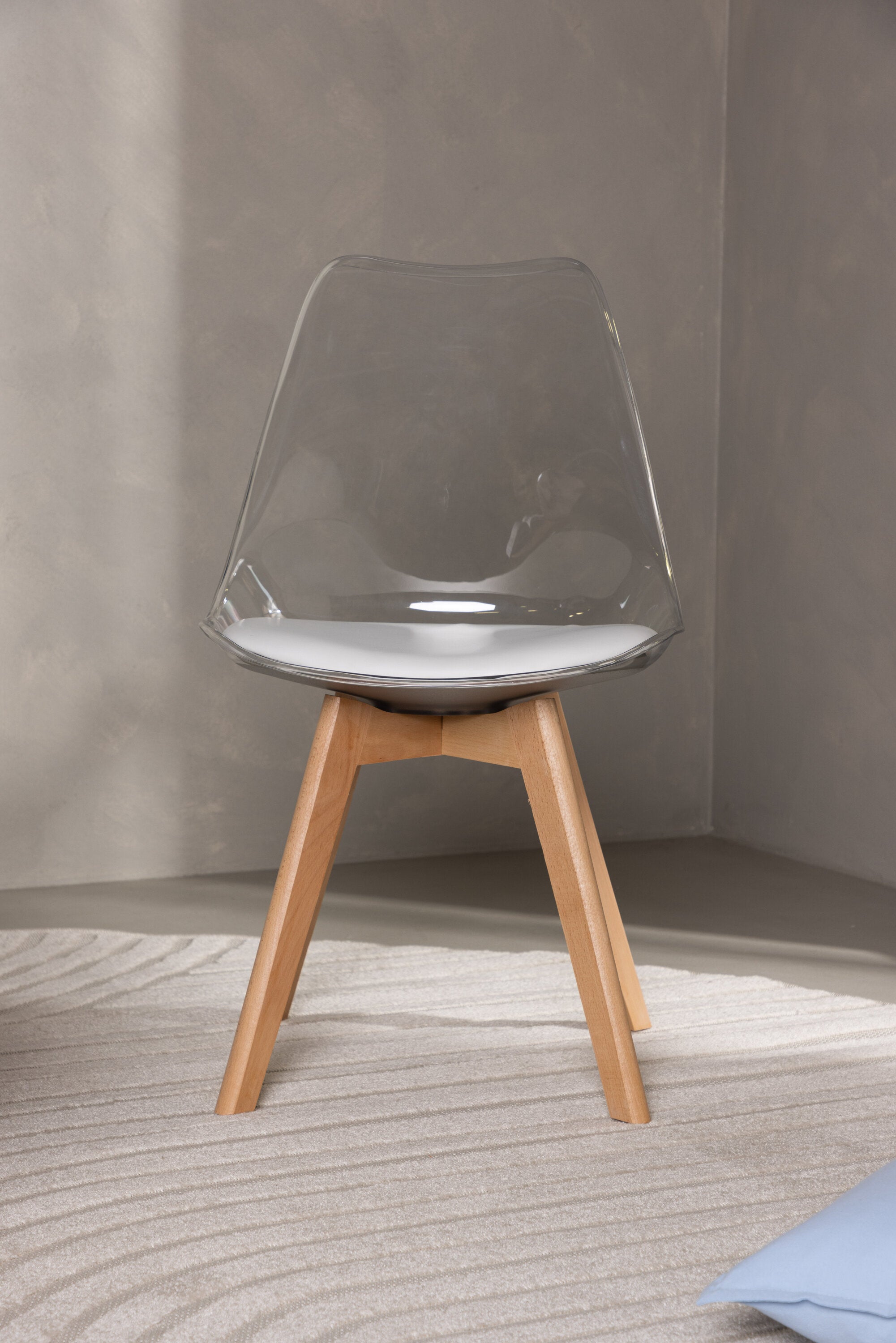 Edvin Stuhl in Natur präsentiert im Onlineshop von KAQTU Design AG. Stuhl ist von Venture Home