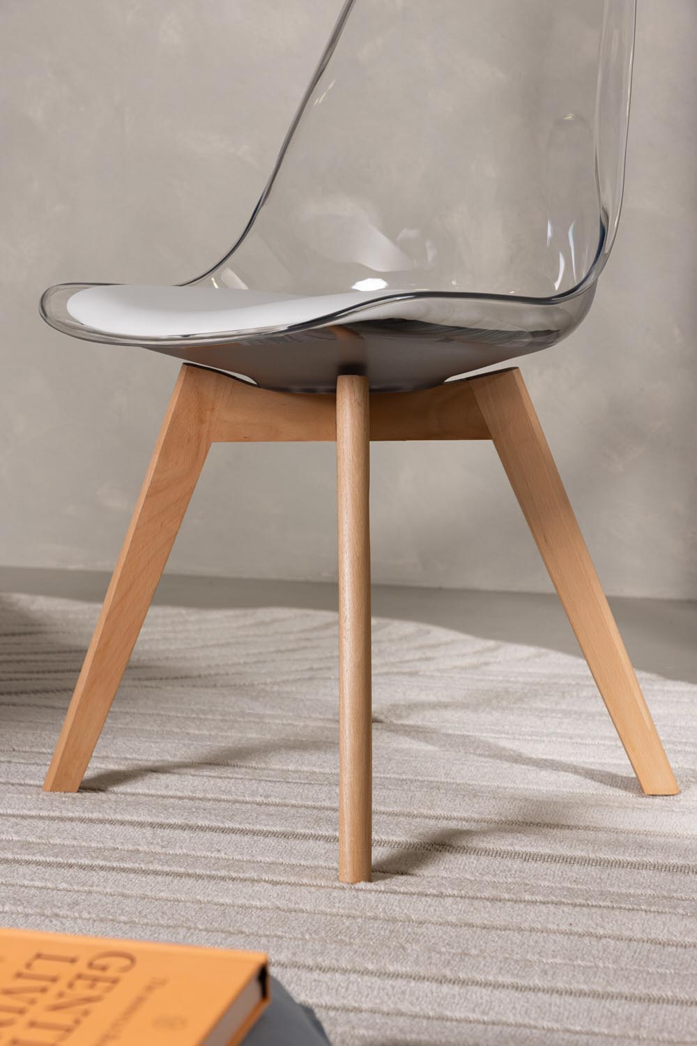 Edvin Stuhl in Natur präsentiert im Onlineshop von KAQTU Design AG. Stuhl ist von Venture Home