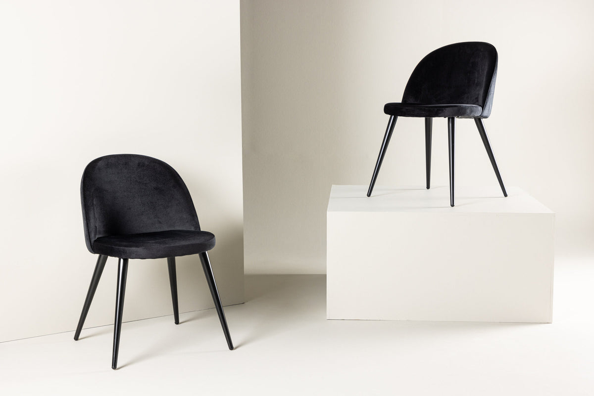 Velvet Matstol Stuhl in Schwarz präsentiert im Onlineshop von KAQTU Design AG. Schalenstuhl ist von Venture Home