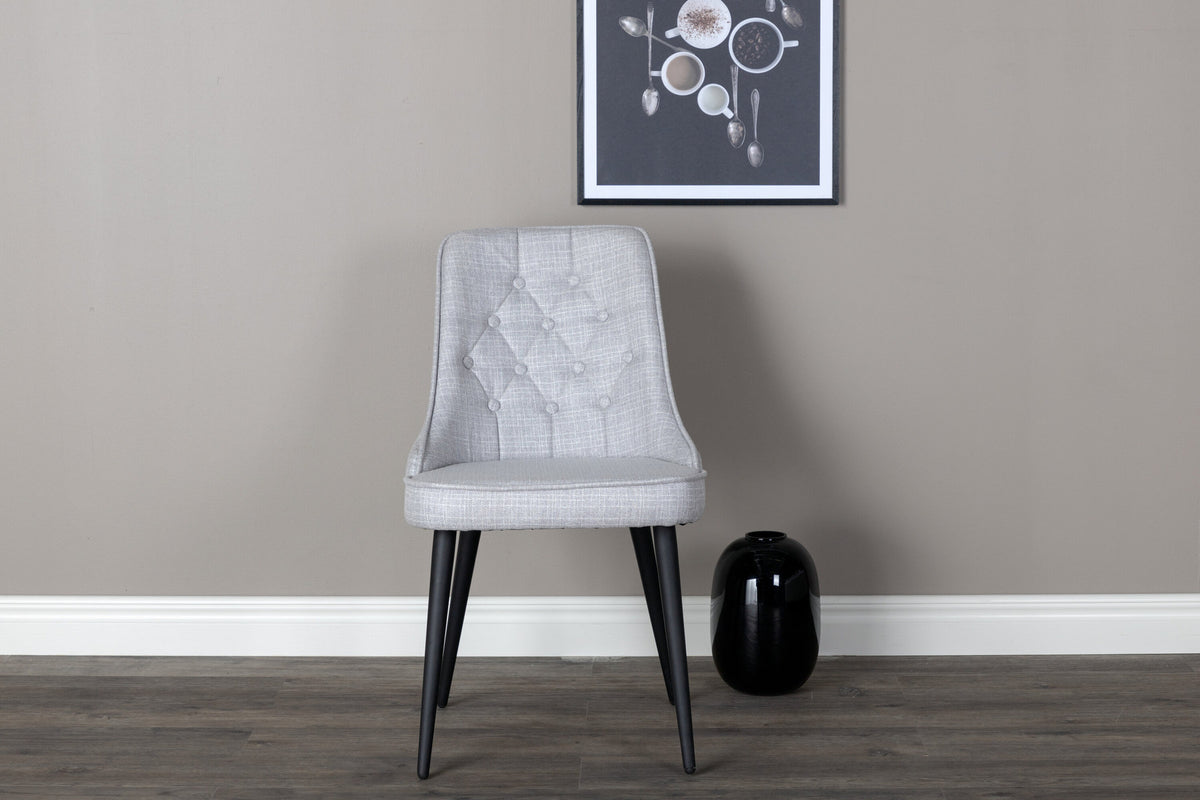 Velvet Deluxe Stuhl in Grau / Schwarz präsentiert im Onlineshop von KAQTU Design AG. Stuhl ist von Venture Home