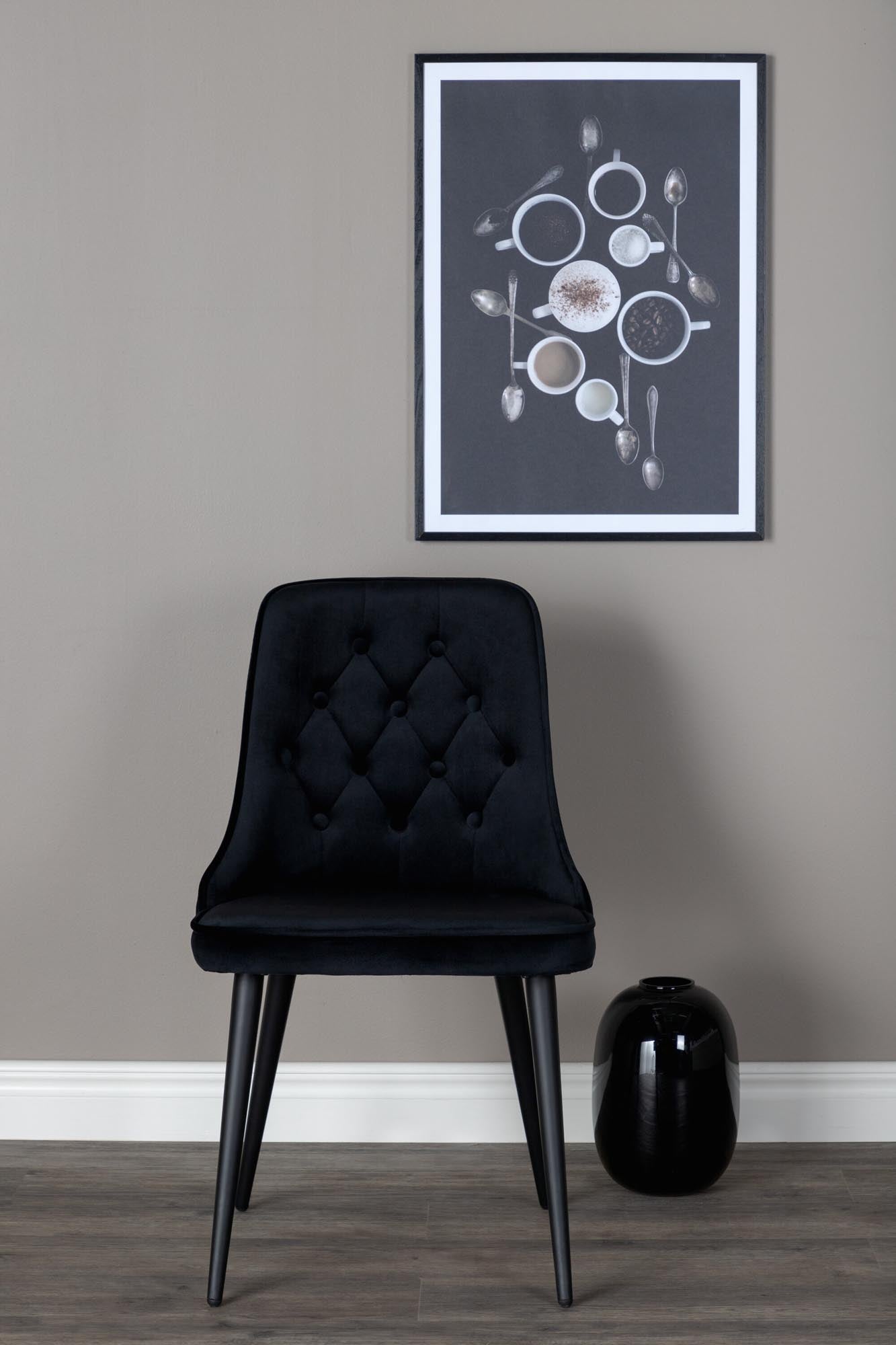Velvet Deluxe Stuhl in Schwarz präsentiert im Onlineshop von KAQTU Design AG. Stuhl ist von Venture Home