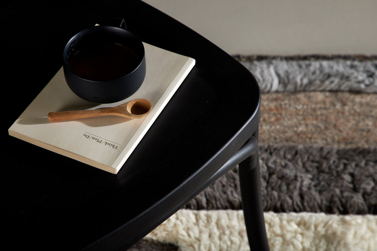 Crosett Stuhl in Schwarz präsentiert im Onlineshop von KAQTU Design AG. Stuhl ist von Venture Home