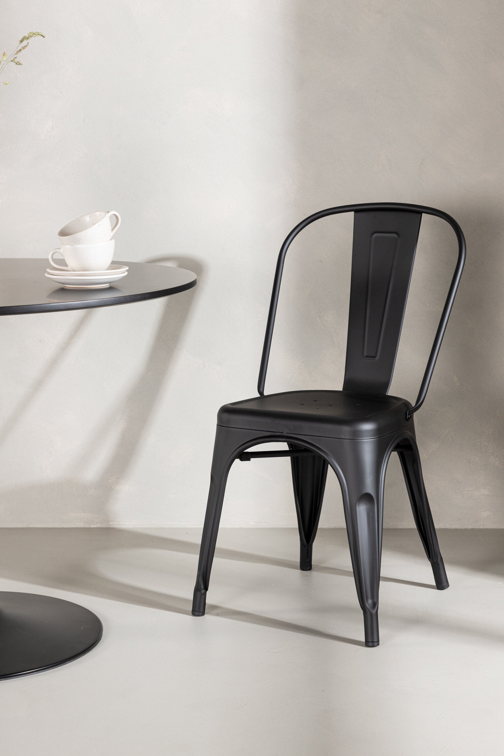 Tempe Stuhl in Schwarz präsentiert im Onlineshop von KAQTU Design AG. Stuhl ist von Venture Home