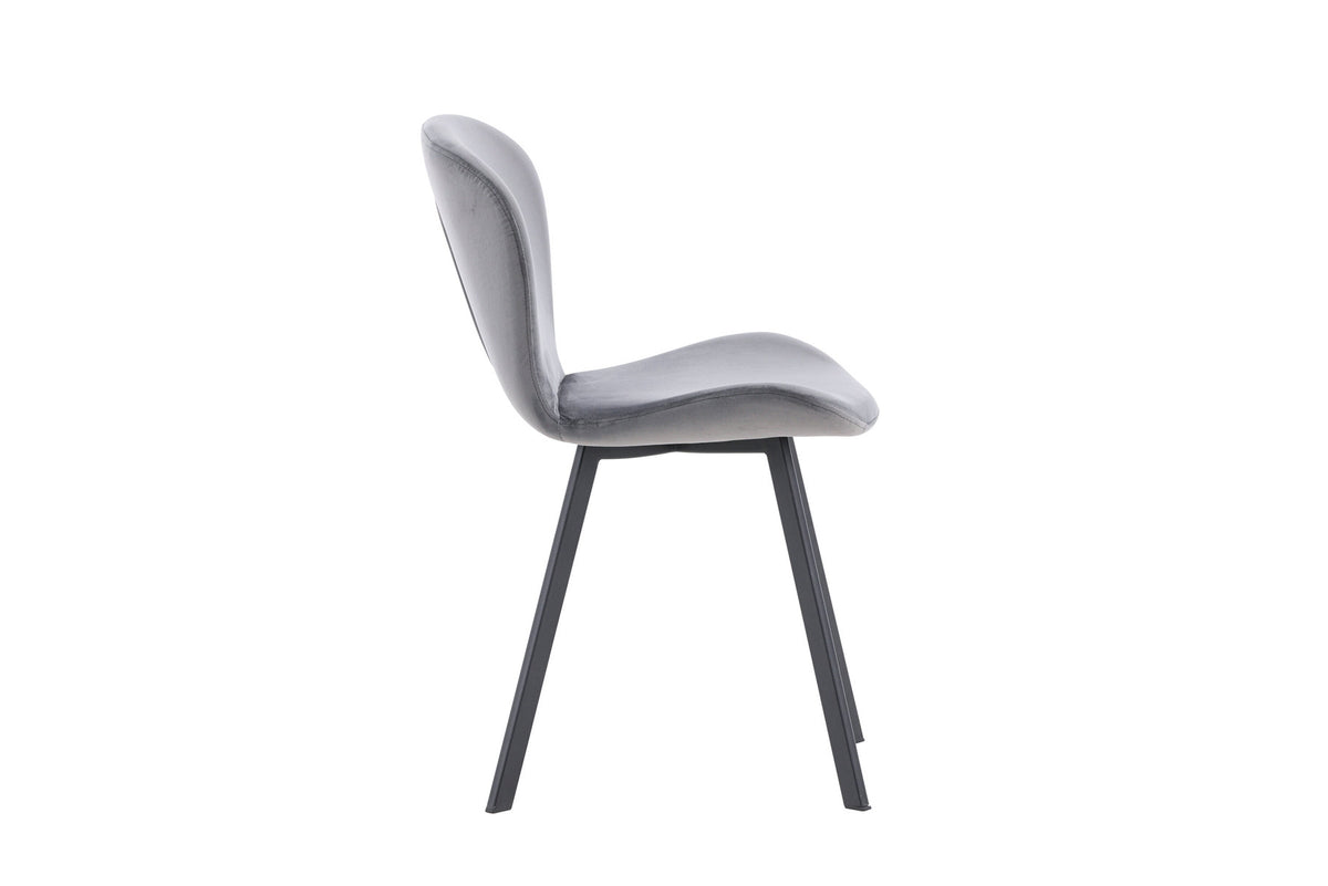 Lilja Esszimmerstuhl in Grau präsentiert im Onlineshop von KAQTU Design AG. Stuhl ist von Venture Home