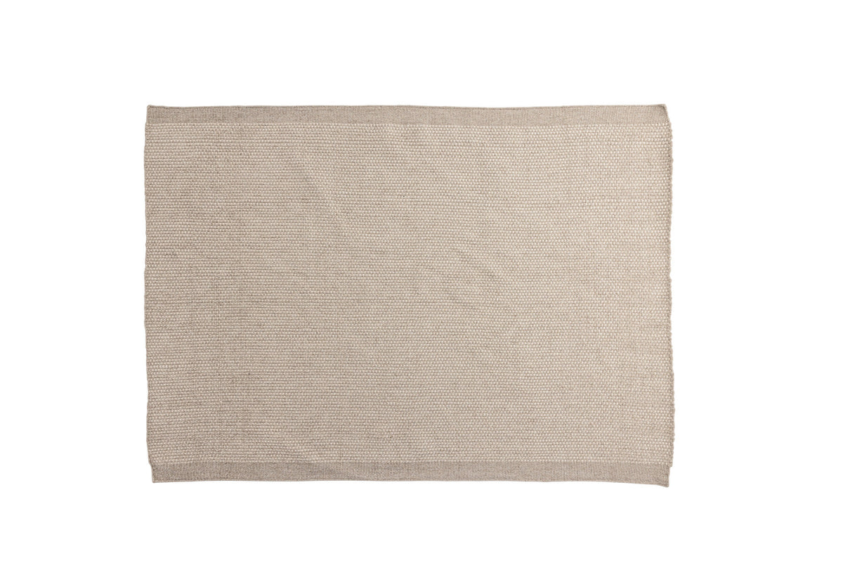 Vilma Teppich in Beige präsentiert im Onlineshop von KAQTU Design AG. Teppich ist von Venture Home
