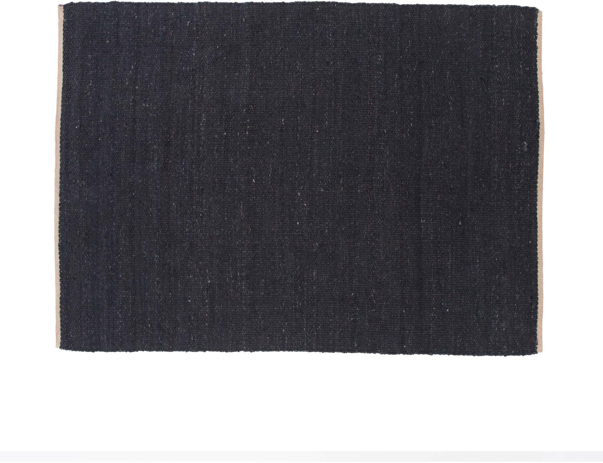 Kali Teppich in Schwarz präsentiert im Onlineshop von KAQTU Design AG. Teppich ist von Venture Home