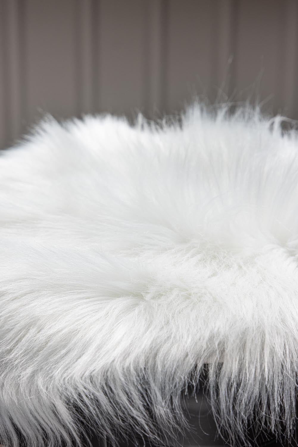 Katy Kissen in Weiss präsentiert im Onlineshop von KAQTU Design AG. Sitzkissen ist von Venture Home