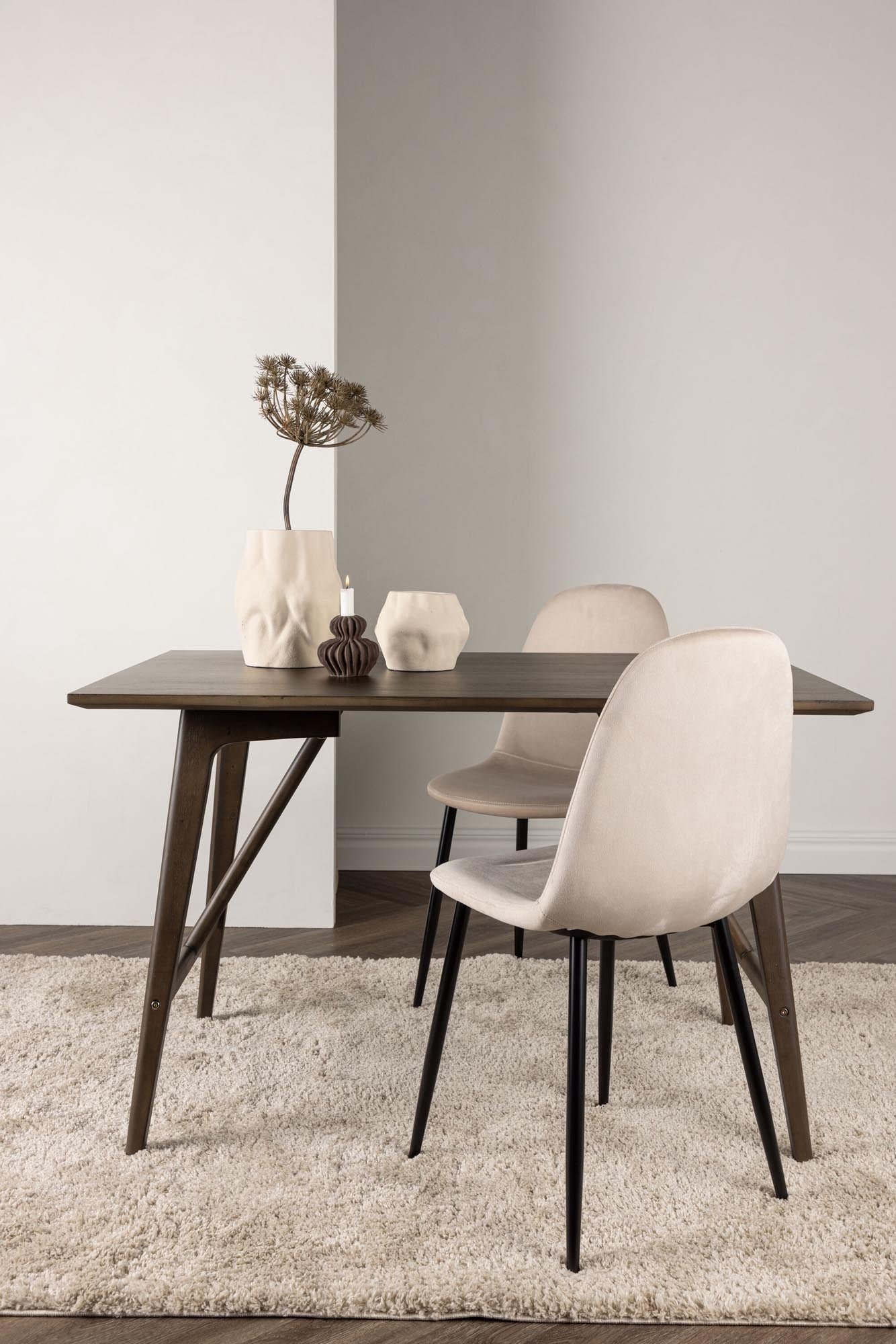 Kaseindon Tisch in Dunkelbraun präsentiert im Onlineshop von KAQTU Design AG. Esstisch ist von Venture Home