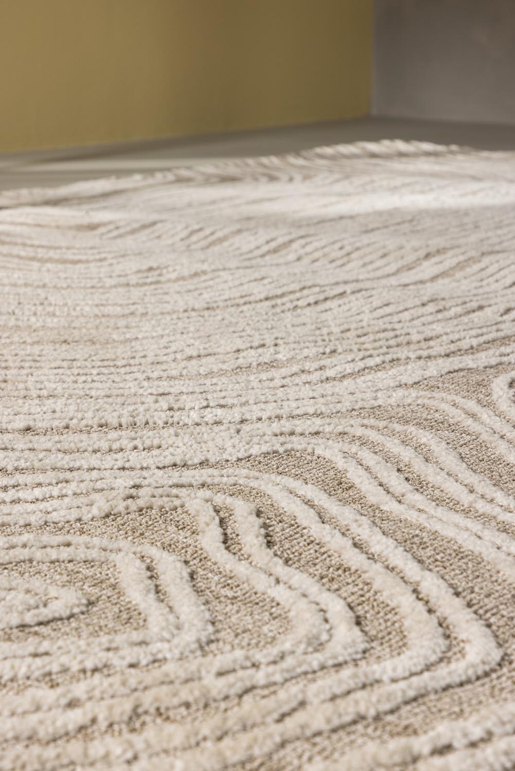 Melle Teppich in Beige präsentiert im Onlineshop von KAQTU Design AG. Teppich ist von Venture Home