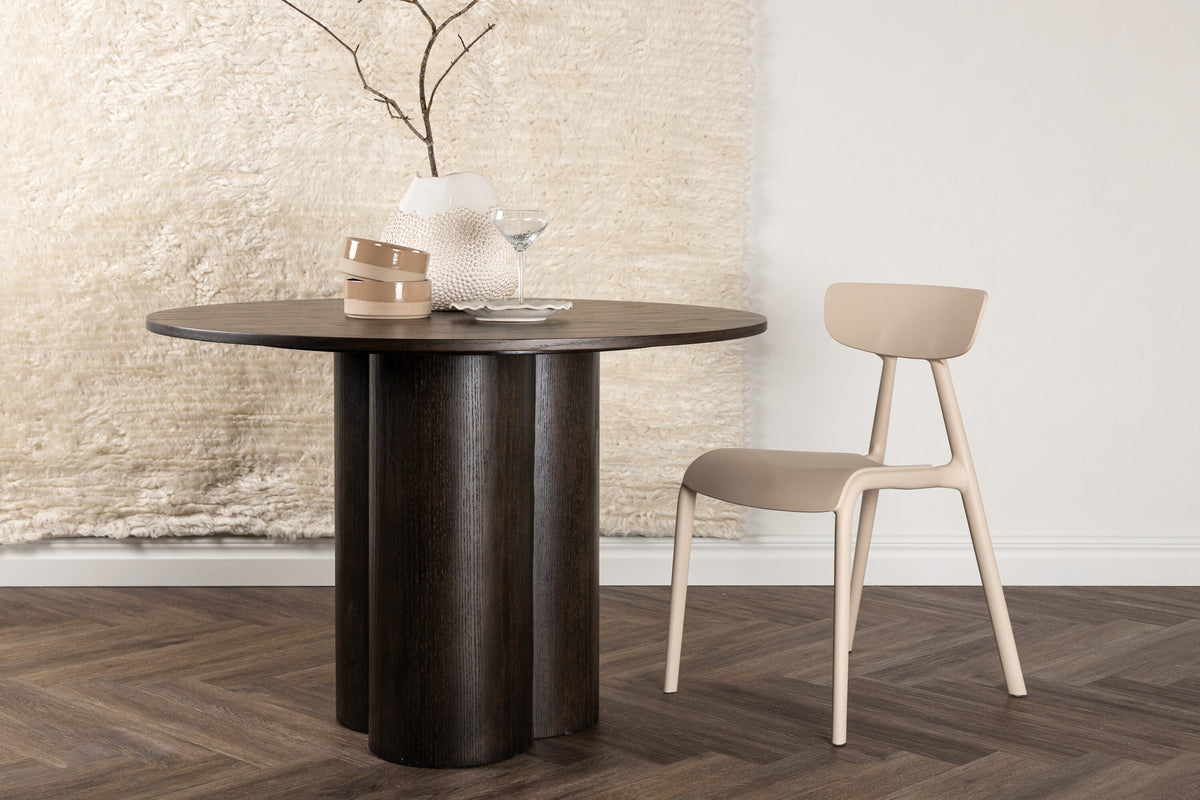 Olivia Esstisch in Mokka präsentiert im Onlineshop von KAQTU Design AG. Esstisch ist von Venture Home