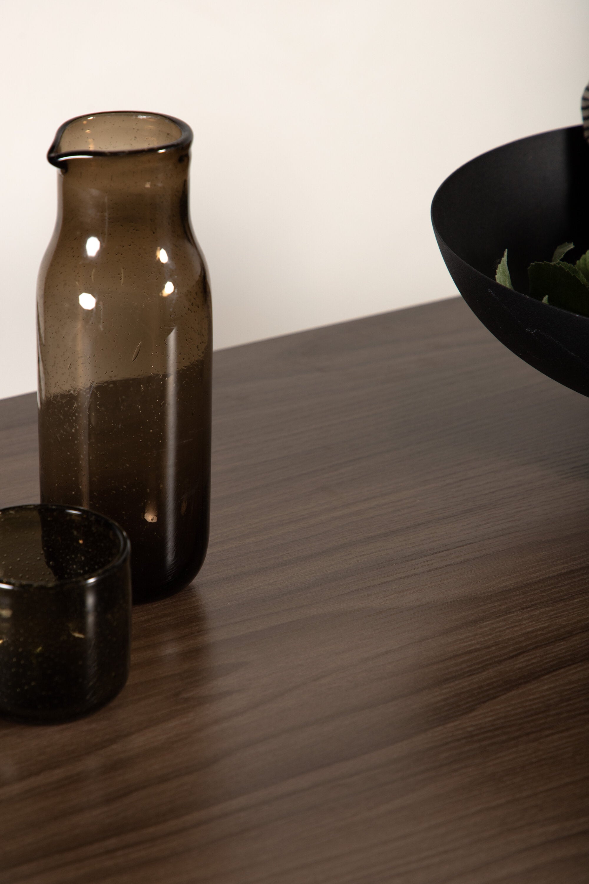 Camden Tisch in Nussbaum präsentiert im Onlineshop von KAQTU Design AG. Hochtisch ist von Venture Home