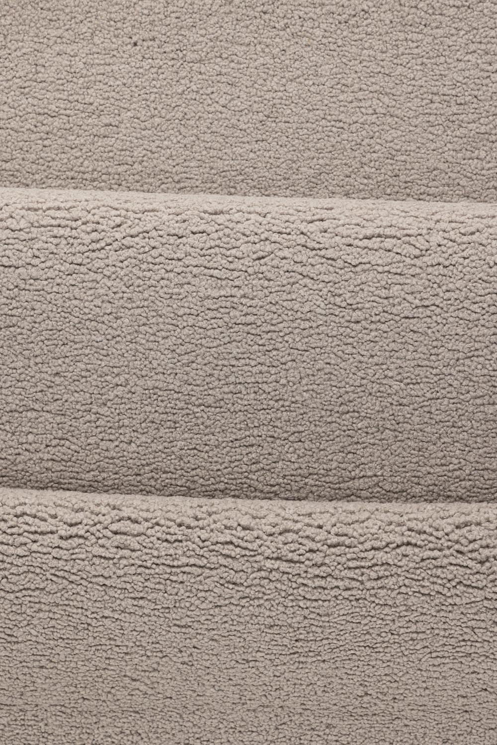 Teddy Teppich in Beige präsentiert im Onlineshop von KAQTU Design AG. Teppich ist von Venture Home