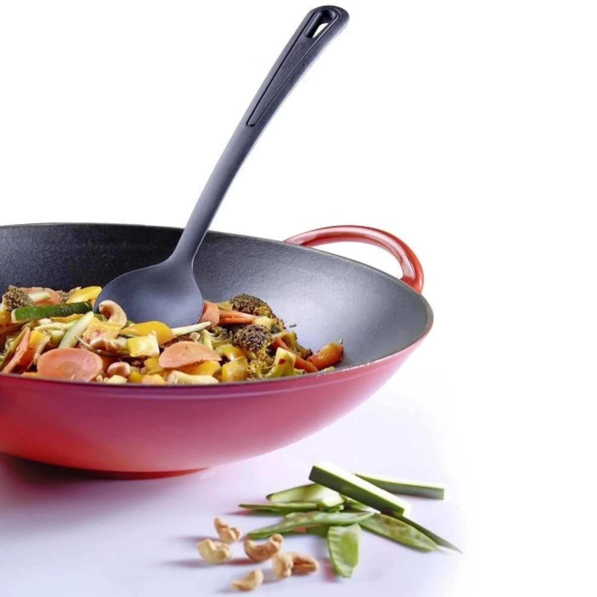 Der Westmark Gentle Plus Woklöffel ist ideal für Gemüse, hitzebeständig und schont empfindliche Oberflächen beim Kochen.
