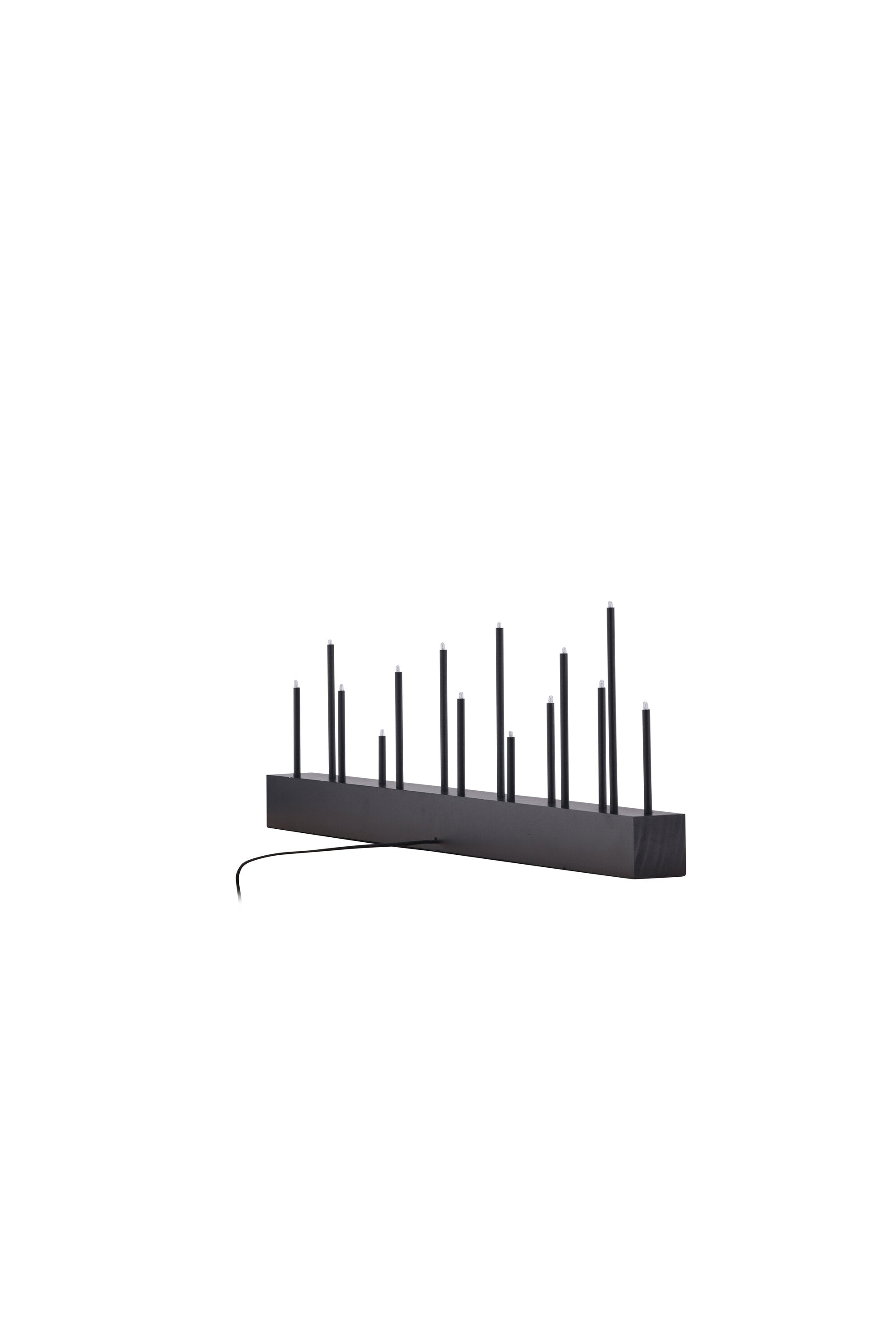 Kungsberget Tischlampe in Schwarz präsentiert im Onlineshop von KAQTU Design AG. Weihnachtszubehör ist von Venture Home