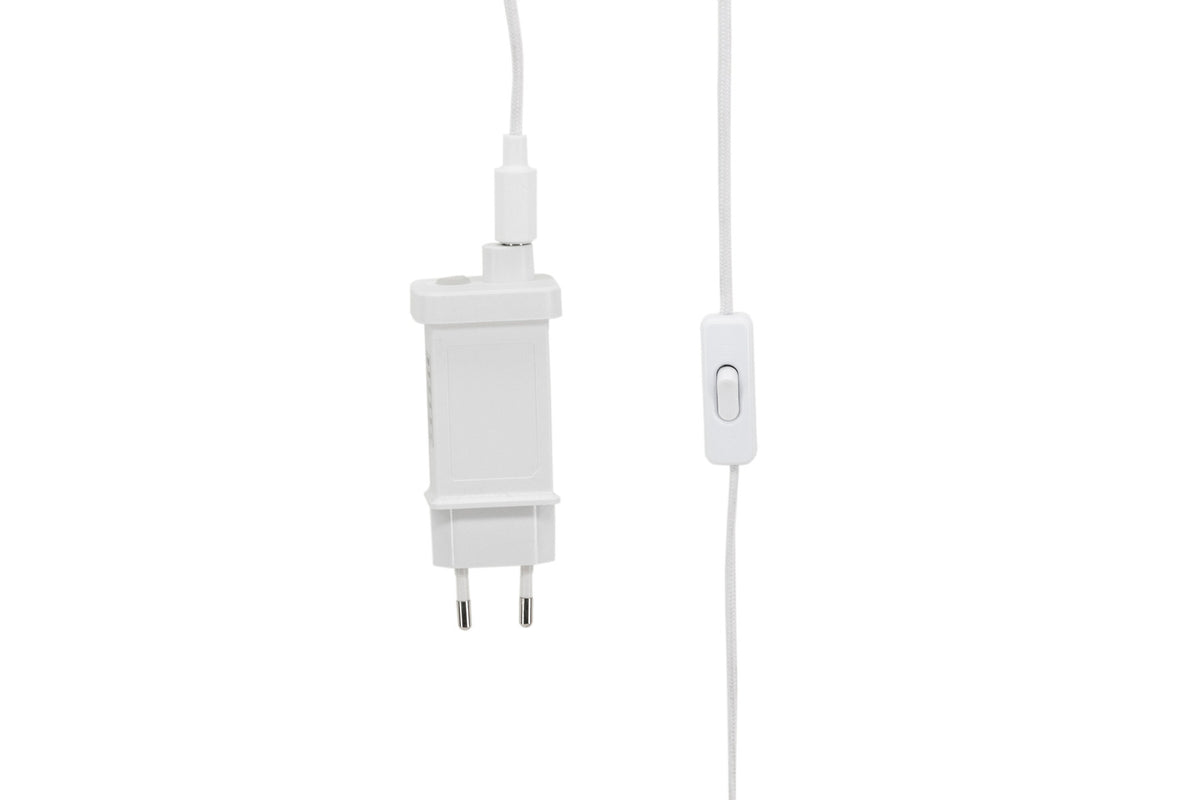 Kungsberget Tischleuchte in Tünchen präsentiert im Onlineshop von KAQTU Design AG. Tischleuchte ist von Venture Home